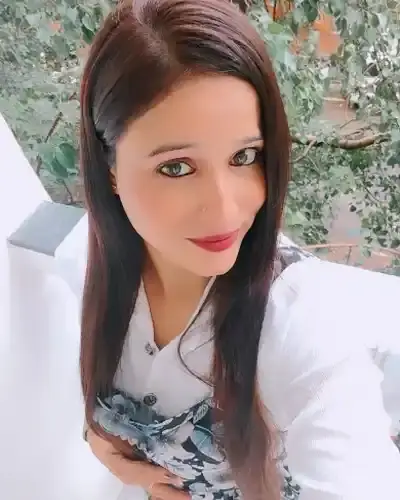 Call Girls in Defence Colony Delhi