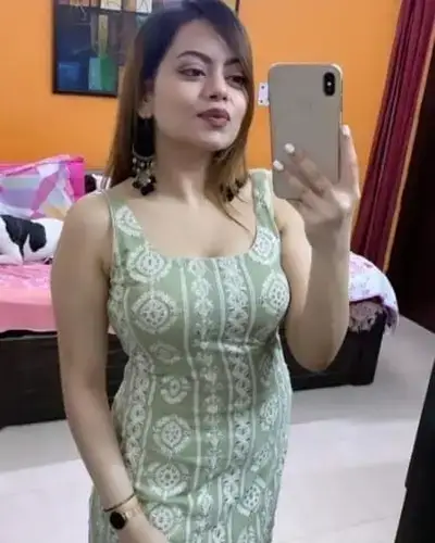 Call Girl in Defence Colony Delhi